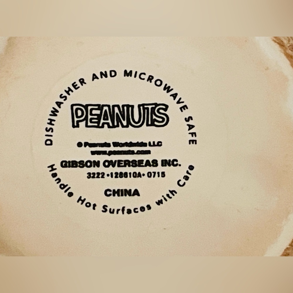 Pair Of Peanuts Snoopy Mugs:Snoopy and the Gang 21oz & Woodstock 15oz In EUC - Picture 14 of 16